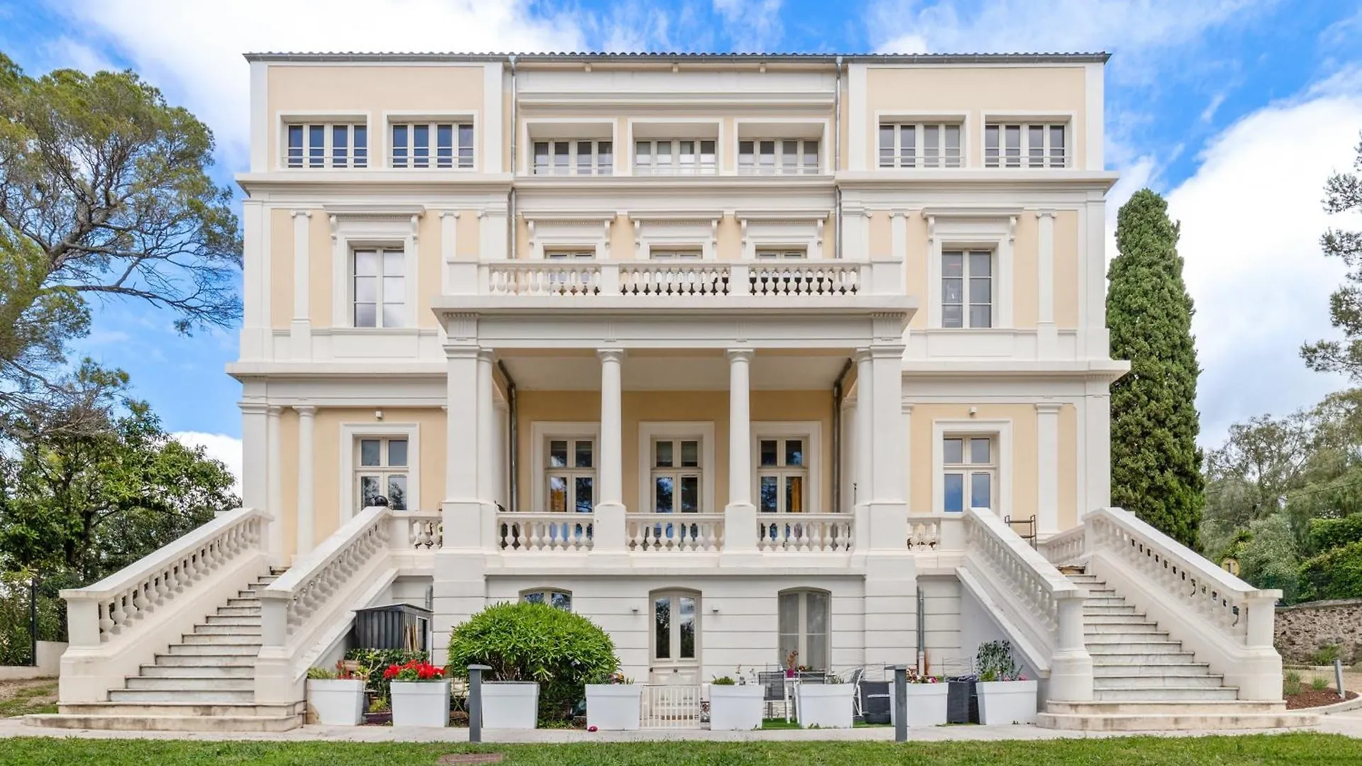 Appartement De Messugues - Appt Standing Vue Mer Saint-Raphael  0*, Saint-Raphael (Var) France