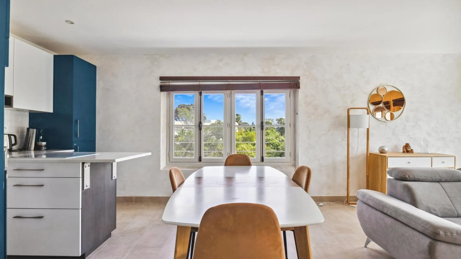 Appartement De Messugues - Appt Standing Vue Mer Saint-Raphael  Saint-Raphael (Var)