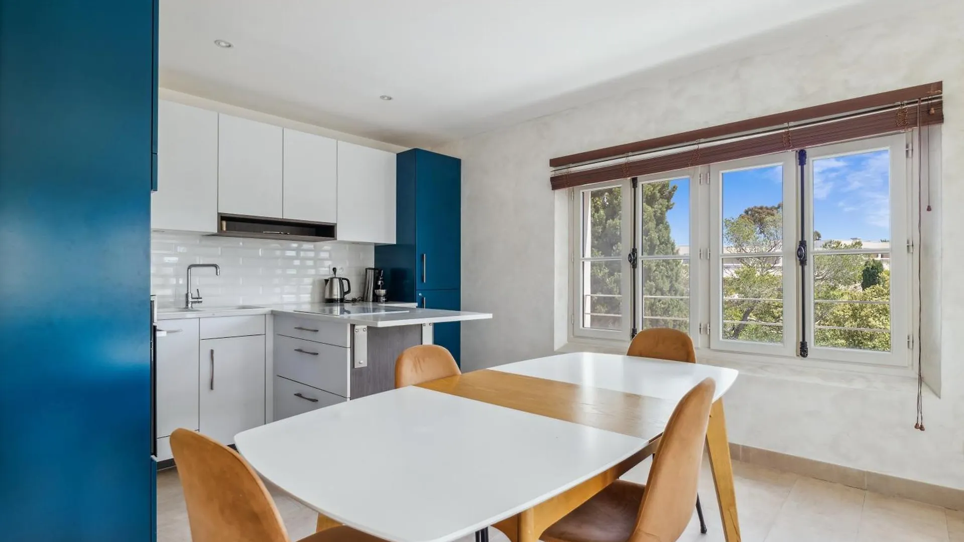 Apartment Appartement De Messugues - Appt Standing Vue Mer Saint-Raphael