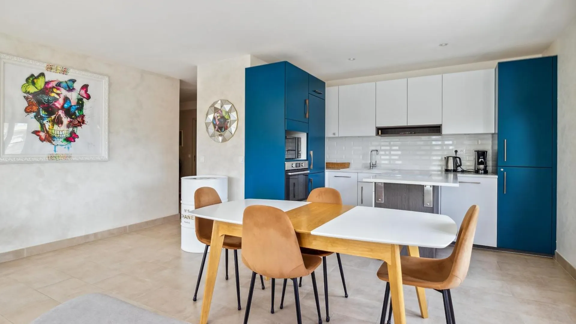 Apartment Appartement De Messugues - Appt Standing Vue Mer Saint-Raphael  France